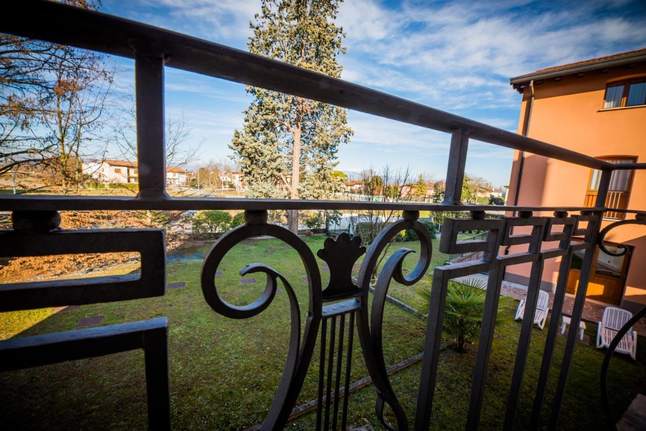 Hotel Dall'Ongaro Ghirano Bagian luar foto
